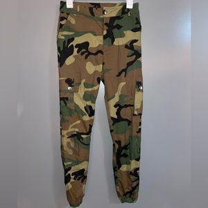 Camo pants